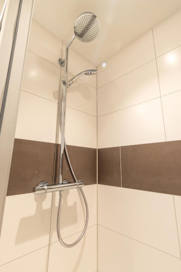 Apartament Neue Zentrale Souterrain-wohnung 24h Self Check-in *